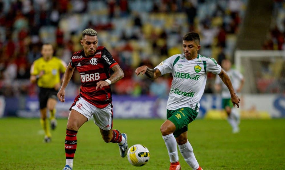 Brasileirão: Cuiabá encara Flamengo sem titulares na Arena Pantanal