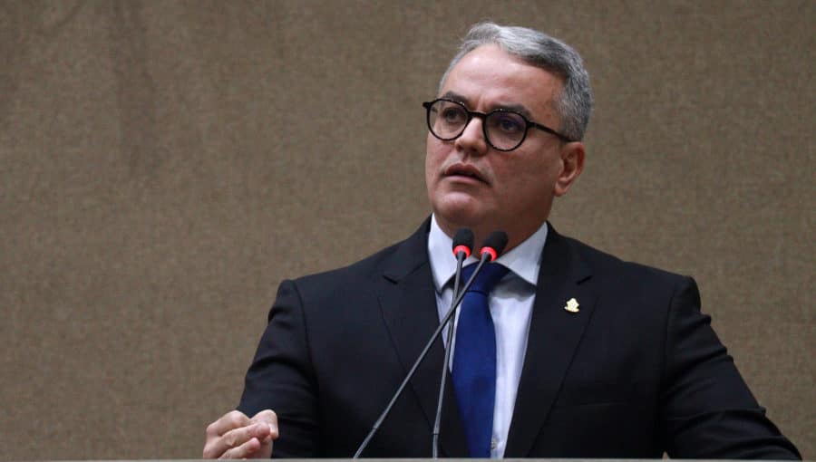 Vereador Lissandro Breval renuncia à liderança do Avante na CMM