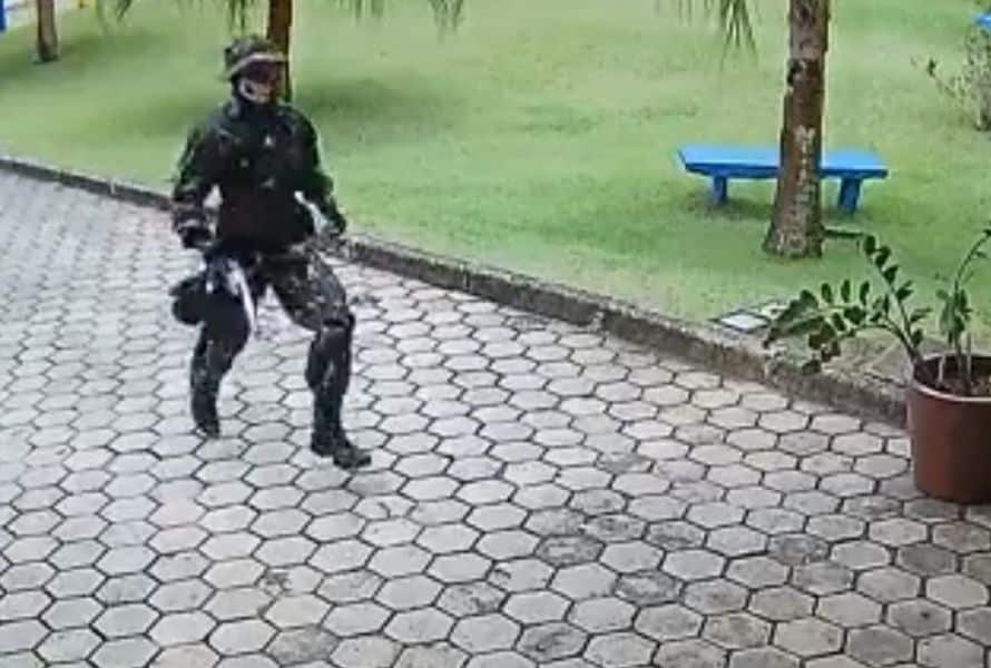 Atirador de 16 anos usou as armas do pai em ataque a escolas