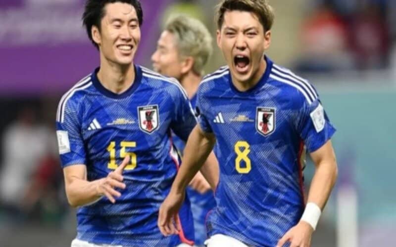 Japão vence Alemanha por 2 a 1 na estreia da Copa