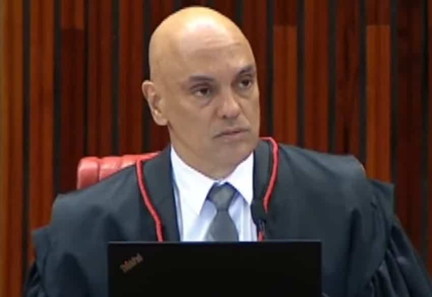 Bloqueios ‘serão responsabilizados sob pena da lei’, afirma Alexandre de Moraes
