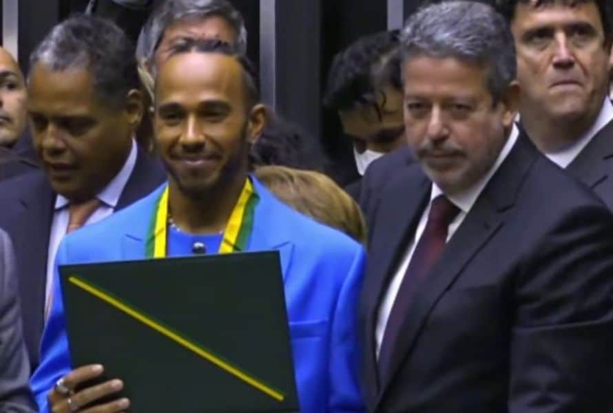 Lewis Hamilton recebe título de cidadão honorário brasileiro nesta segunda-feira