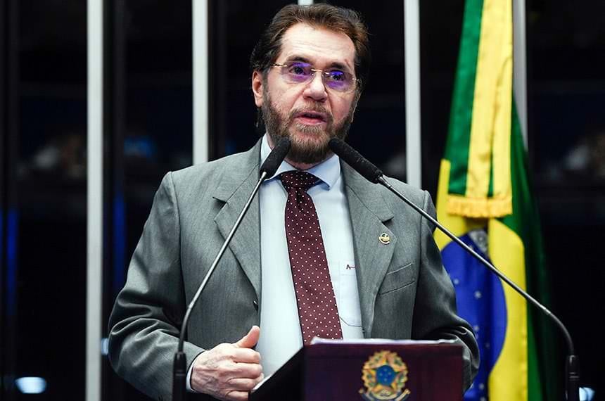 O senador Plínio Valério (PSDB-AM) afirmou, em pronunciamento nessa terça-feira (9), que o ministro da Justiça, Flávio Dino, fez uma 