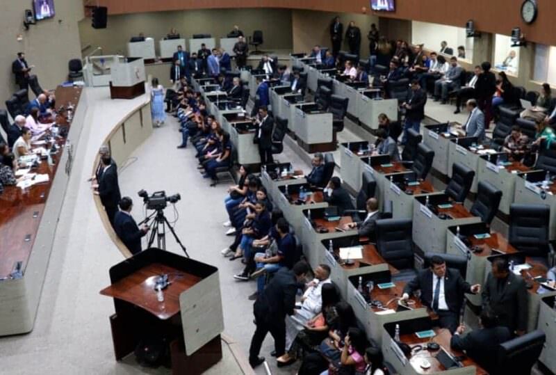 Projeto de alteração à Loman propõe aumento do percentual do limite de emendas