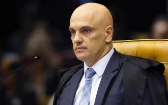 Regulamentação das redes sociais é ‘em defesa da democracia’, diz Moraes