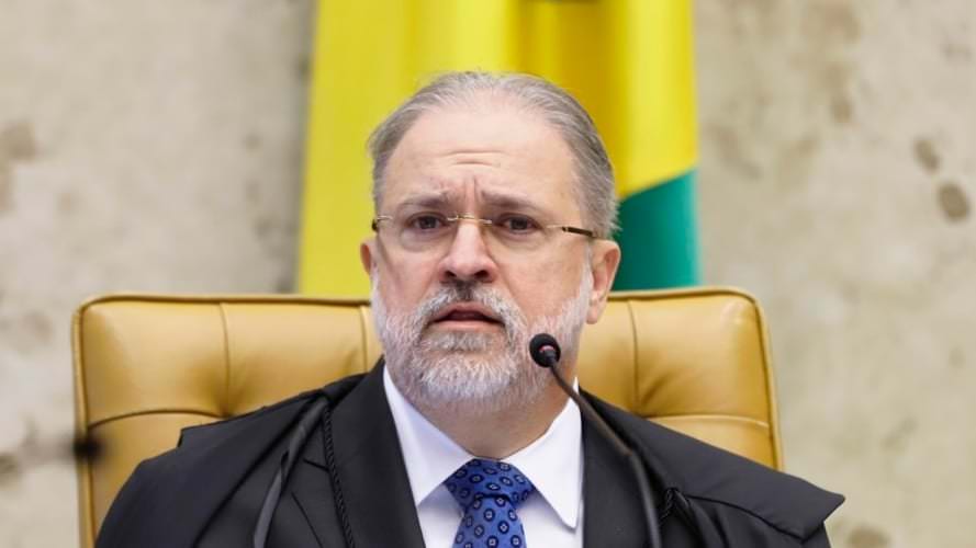 PGR pede que STF suspenda indulto de Natal decretado por Bolsonaro