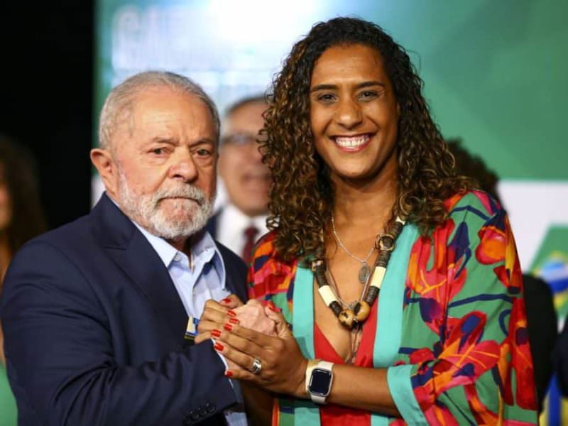 Irmã de Marielle Franco vai assumir Ministério da Igualdade Racial no governo Lula