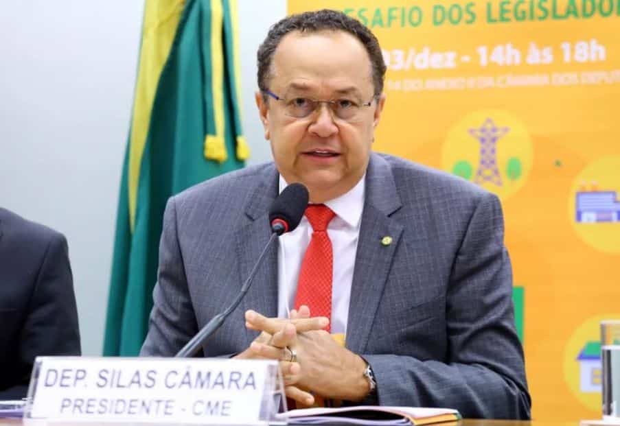 Silas Câmara é alvo de pedido de cassação do Ministério Público Eleitoral