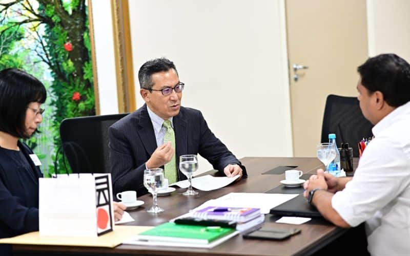 Cônsul do Japão reúne com presidente da CMM para apoio às empresas instaladas no PIM