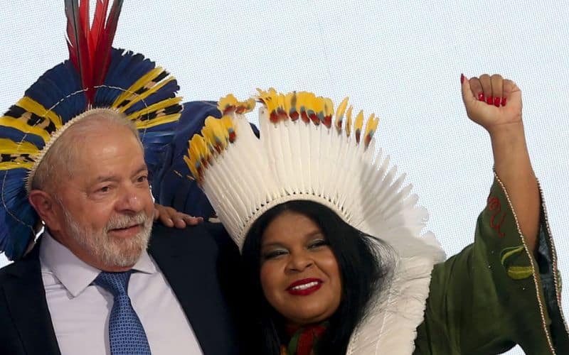Lula vai a Roraima ver situação dos Yanomami; indígenas vivem crise sanitária