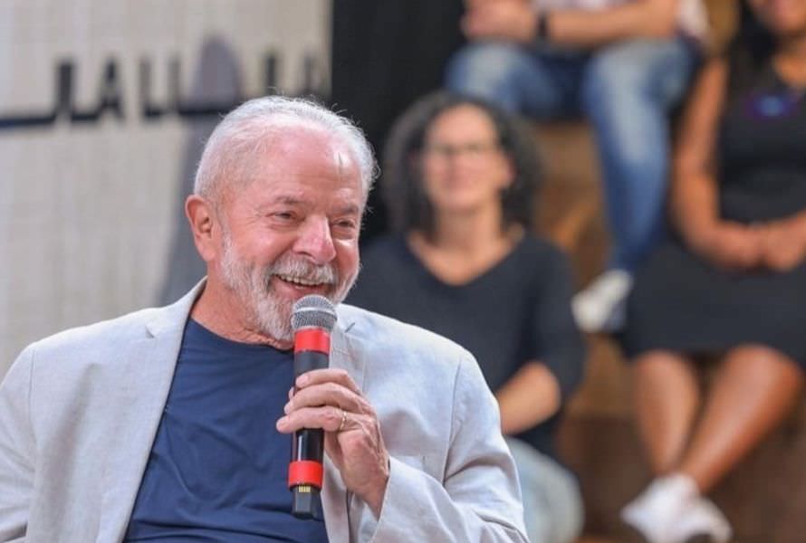Lula Assina 52 Decretos E 4 Mps Em Seu Primeiro Dia Como Presidente
