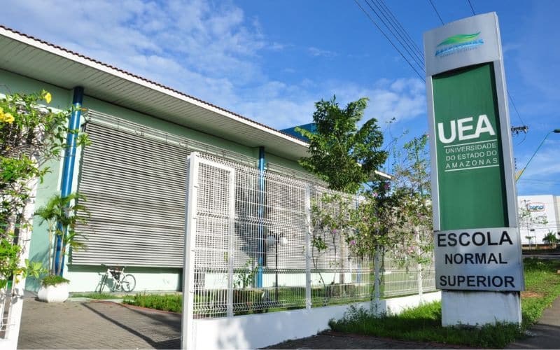 UEA abre vaga para professor temporário com salário de R$ 12,6 mil (Foto: Divulgação)