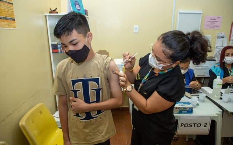 Manaus tem nove salas de vacinação neste sábado (10)