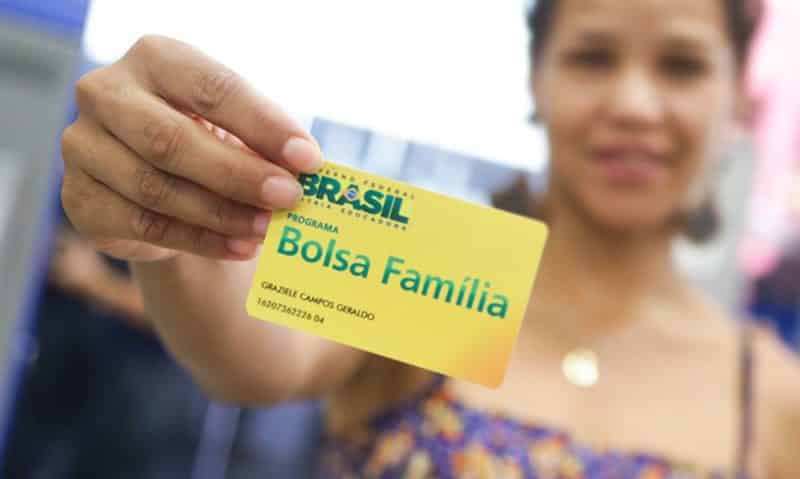 Caixa deposita Bolsa Família a beneficiários de NIS final 9