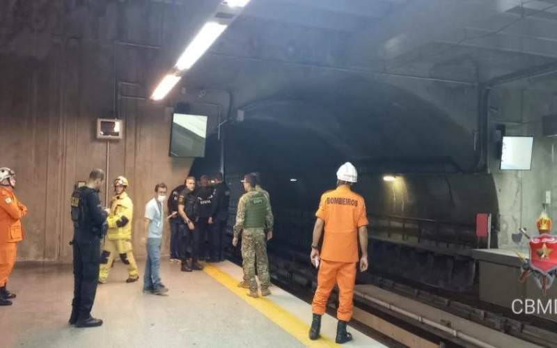Polícia investiga suspeita de bomba em metrô de Brasília