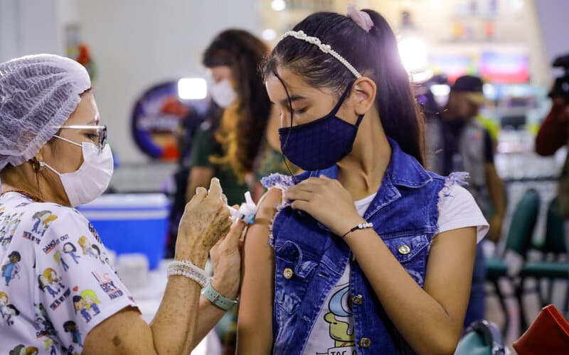 Covid-19: mais de 70 pontos de vacinação estão disponíveis em Manaus