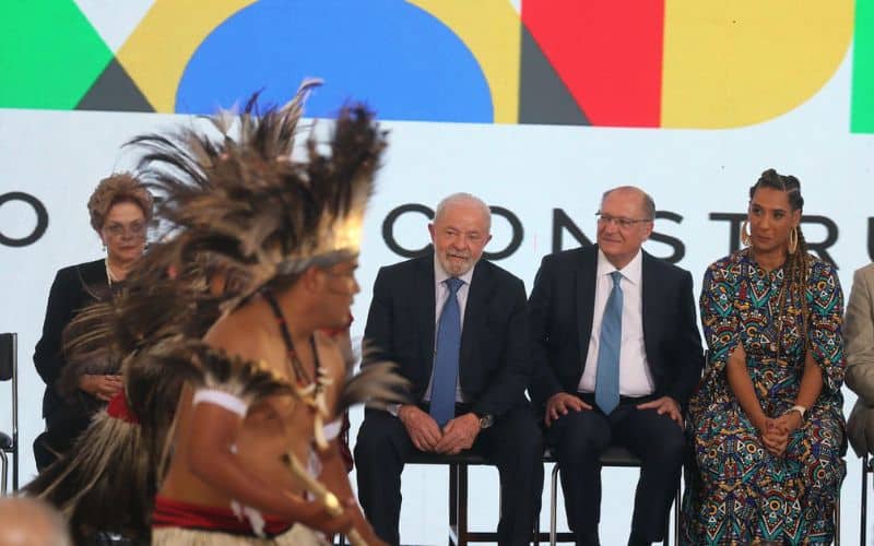 Lula injúria racial