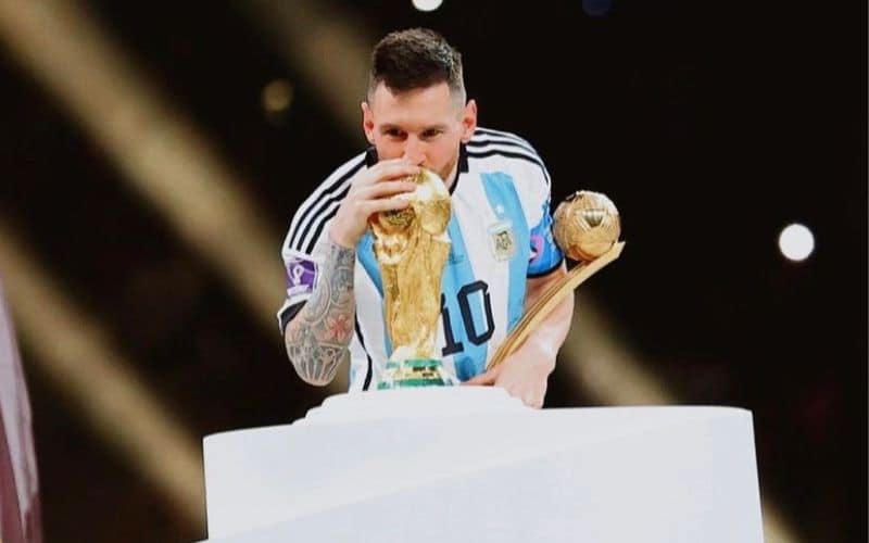 Eu disse que Deus iria me dar uma Copa de presente. Depois, aconteceu tudo aquilo no Brasil, estivemos tão pertinho. Mas eu sentia que Deus tinha isso guardado para mim, e acho que estava esperando o momento.