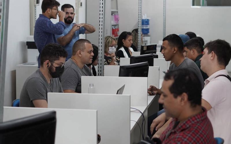 Sine Amazonas abre 213 vagas para diversas áreas nesta terça