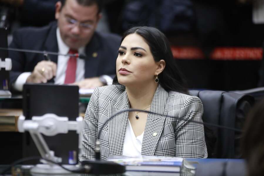 MPE rejeita recurso de Mayra Dias após contas serem reprovadas