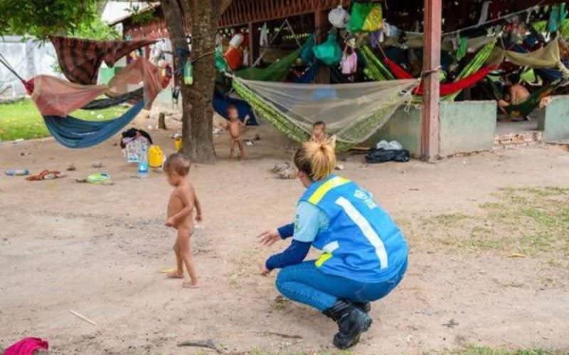 Testes rápidos para malária são distribuídos em terras Yanomami