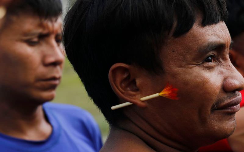 Saúde antecipa vacinação contra covid-19 em terra Yanomami