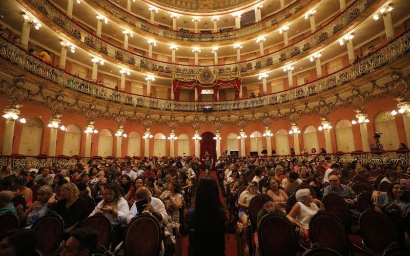 Teatro Amazonas abre temporada de espetáculos para 2023