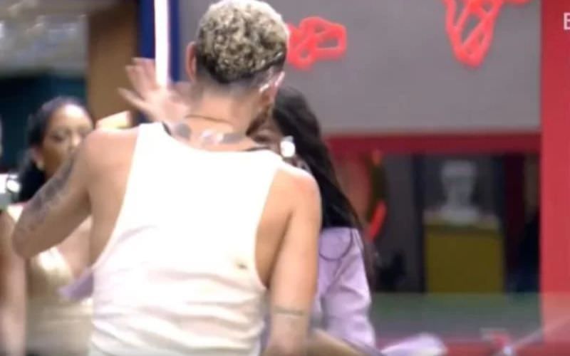 Vídeo: público pede expulsão de Larissa após tapa em Fred no BBB 23