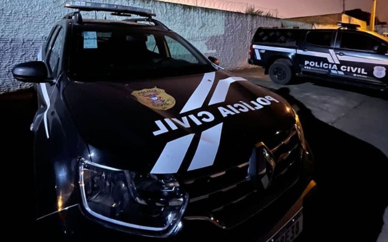 polícia