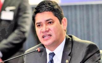 'Indeciso', Bi Garcia não sabe se caminhará com Wilson Lima ou Omar Aziz em 2026