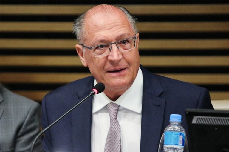 Geraldo Alckmin participa da reunião do CAS, em Manaus, nesta sexta-feira