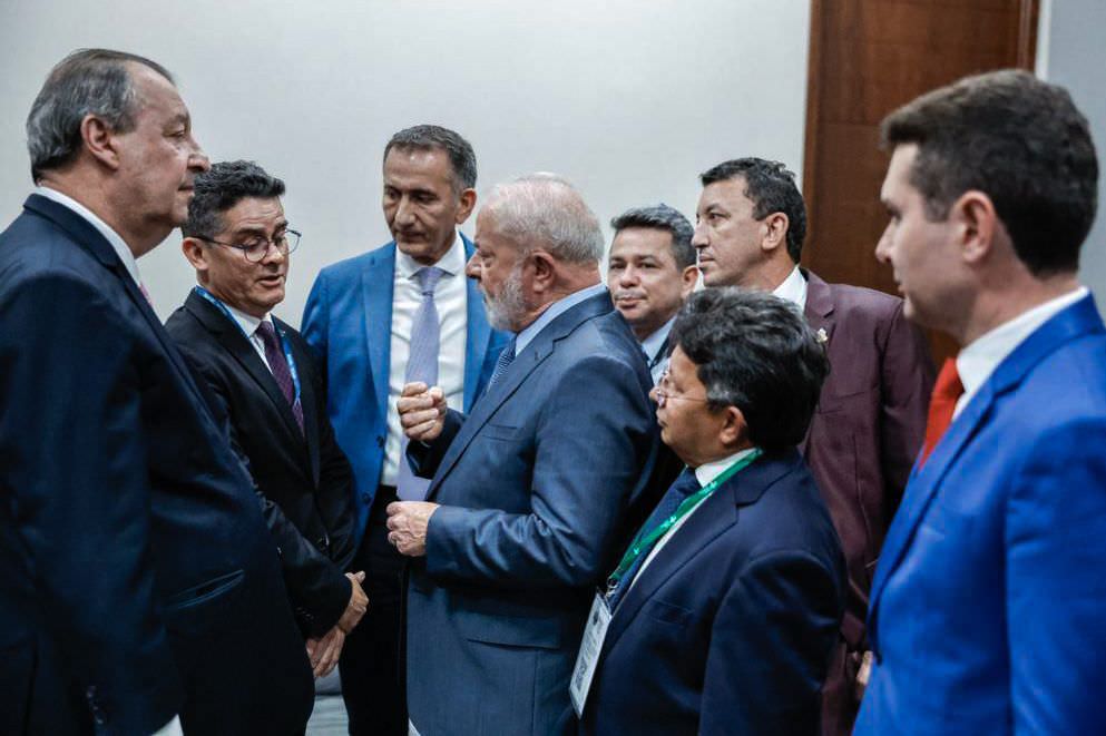 David Almeida se reúne com presidente Lula e garante recursos federais para Manaus