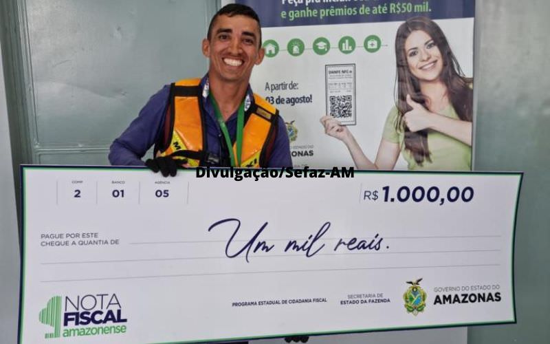 Ao atualizar cadastro, mototaxista descobre prêmio da Nota Fiscal Amazonense