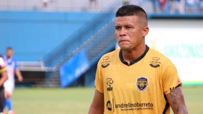 Atleta do Amazonas FC é preso por atraso no pagamento de pensão alimentícia