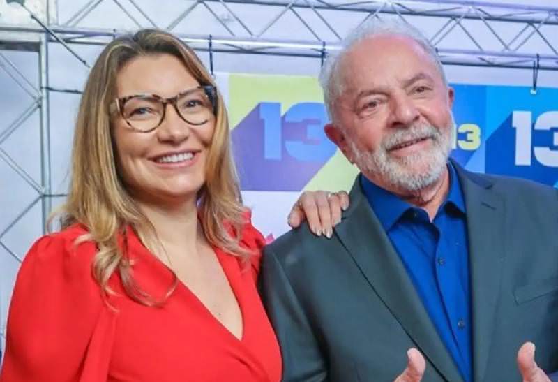 Janja afirma ser mais alvo de ataques do que Lula: 'terrível'
