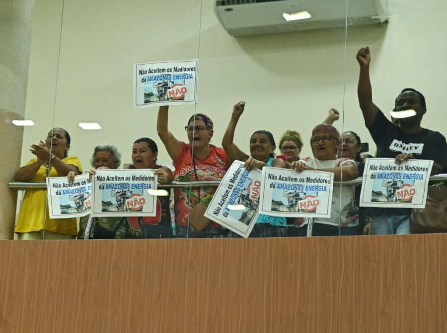 Câmara aprova projeto que proíbe instalação de medidores aéreos em Manaus