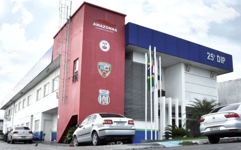 Grupo é preso por desviar dinheiro de empresa de reciclagem em Manaus