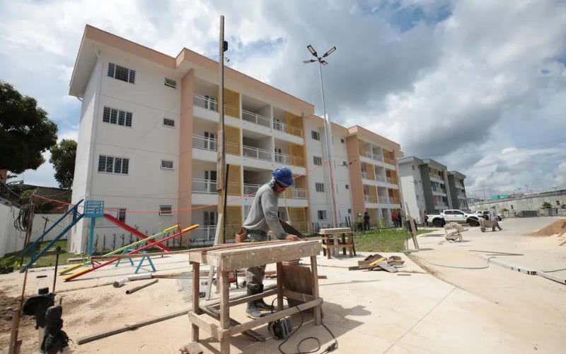 Wilson Lima anuncia novo programa de habitação para o Amazonas