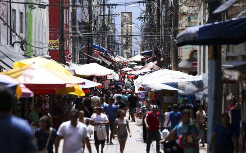 A taxa de desocupação no Amazonas, entre janeiro e março de 2023, foi 0,5 ponto percentual superior à registrada no trimestre anterior (10,0%), no Estado, e apresenta estabilidade