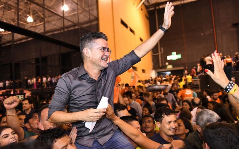 David Almeida amplia vantagem na corrida pela reeleição