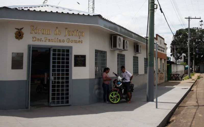 Banco é condenado a indenizar morador de Codajás após cobrança indevida