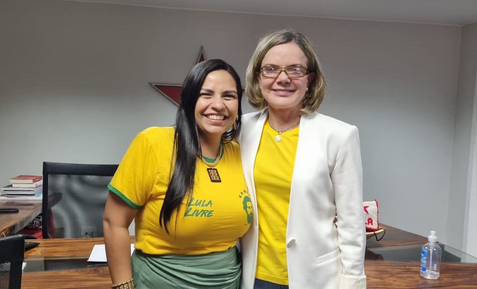 Gleisi Hoffmann e Anne Moura lançarão projeto Elas por Elas 2024, em Manaus
