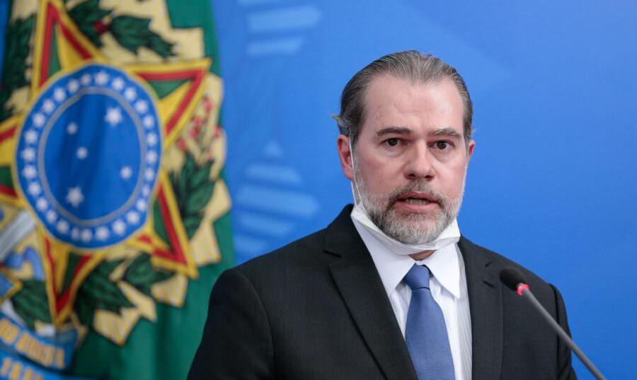 Dias Toffoli é internado em hospital de Brasília com covid-19