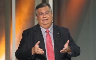 O ministro da Justiça e Segurança Pública, Flávio Dino, informou que a Polícia Federal vai investigar os indícios de fraudes nos pagamentos de auxílios feitos pela gestão Jair Bolsonaro (PL) em 2022