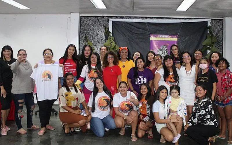 Coletivo ‘As Amazonas’ e Anne Moura realizam Especial Dia das Mães na Ufam