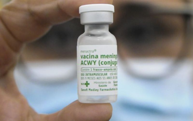 Vacina da meningite (Foto: Geovana Albuquerque/Agência de Saúde do DF)