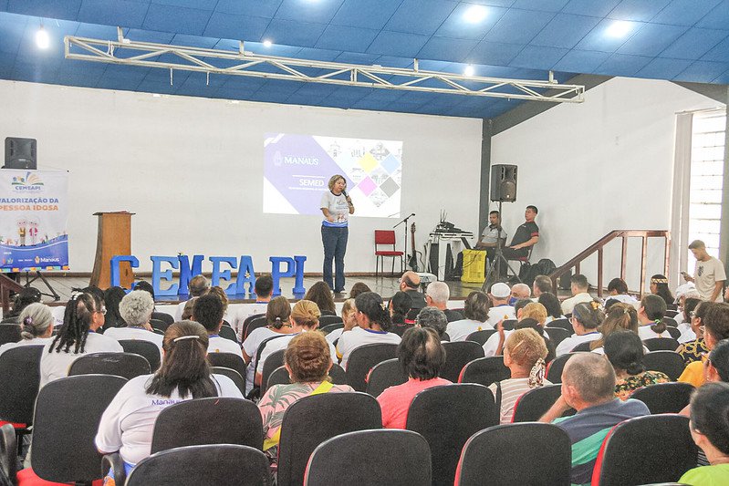 EJA vai alcançar 400 idosos por meio de projeto da Prefeitura de Manaus