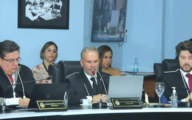 conselheiro do Tribunal de Contas do Amazonas (TCE-AM), Mario de Mello concurso detran