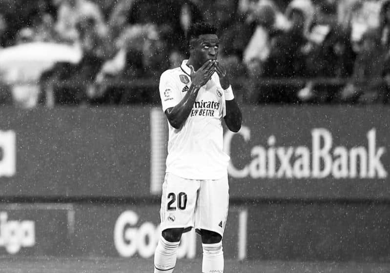 Governo repudia atos de racismo contra Vinicius Jr. durante jogo