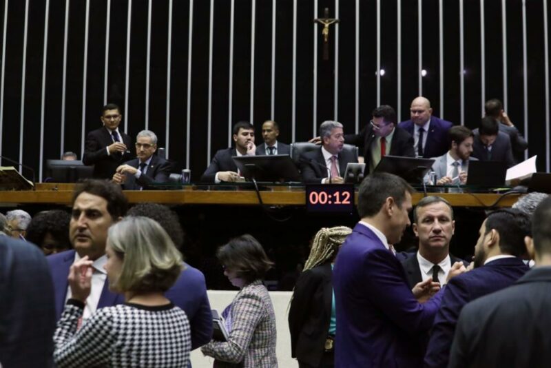 Câmara dos Deputados recria Funasa, extinta em janeiro